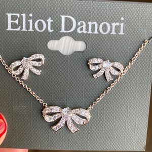 NWT Eliot Danuri silver bow earrings and necklace set